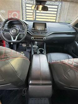 نيسان ألتيما